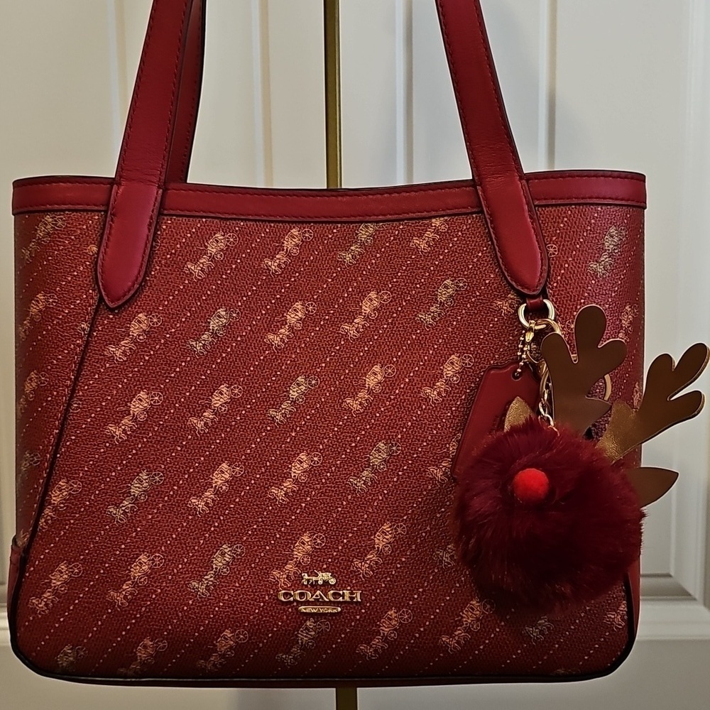 Coach NWOT Tote With Horse And Carriage Dot Print